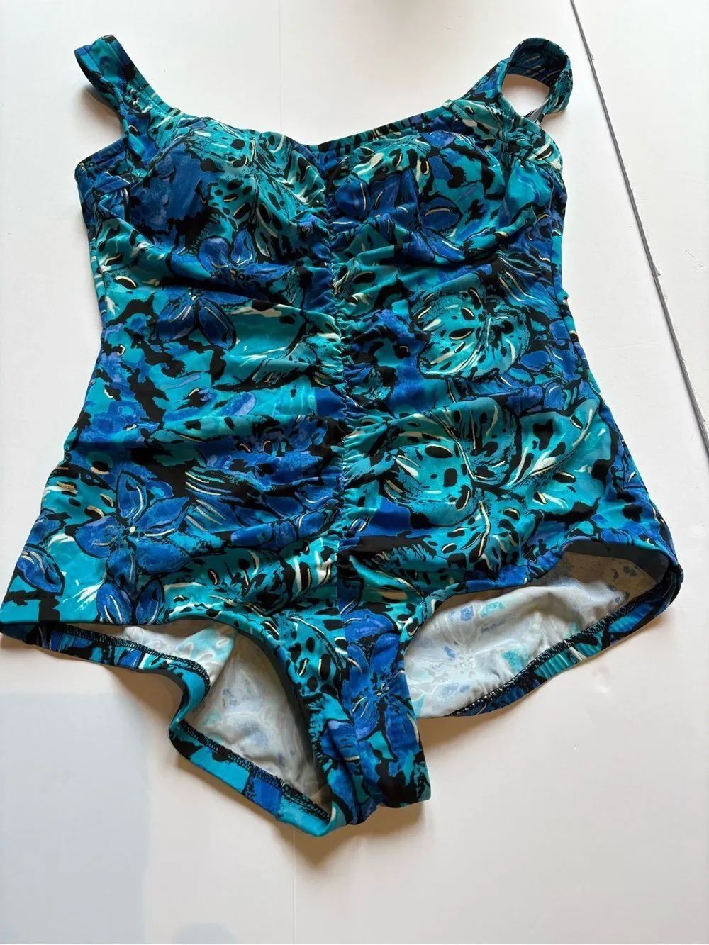 Azul Floral Ruched One-Piece Swimsuit in Teal & Blue Size 18W